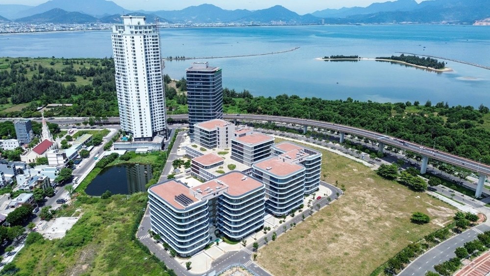 Bất động sản Đà Nẵng: Từ điểm hẹn tinh hoa đến “thỏi nam châm” hút vốn toàn cầu - ảnh 1