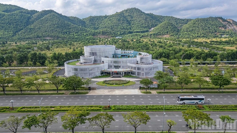 Bất động sản Đà Nẵng: Từ điểm hẹn tinh hoa đến “thỏi nam châm” hút vốn toàn cầu - ảnh 2
