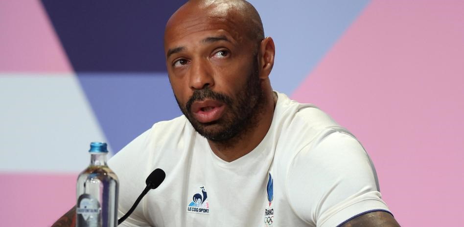 Thierry Henry thay đổi quan điểm về Ronaldo - ảnh 1