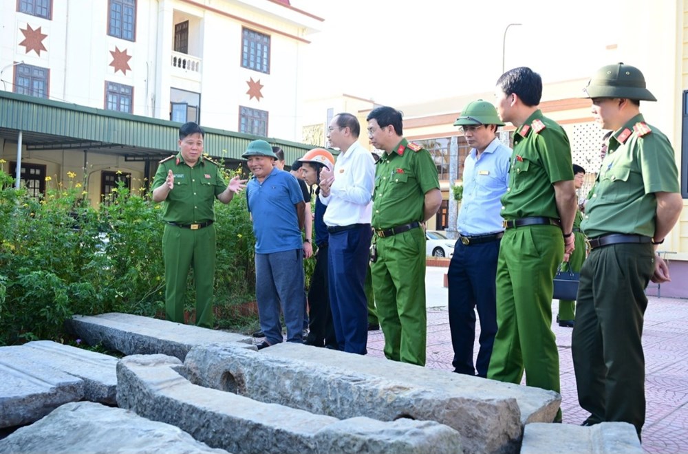 Hải Phòng: Bắt giữ 3 đối tượng tháo trộm 4 nhịp cầu đá cổ trên 100 năm tuổi - ảnh 3