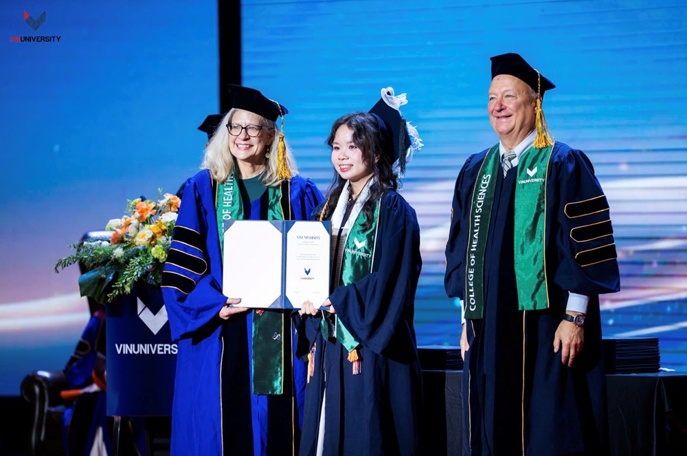 Từ lâm sàng đến AI: Cách VinUni đào tạo bác sĩ tương lai - ảnh 1