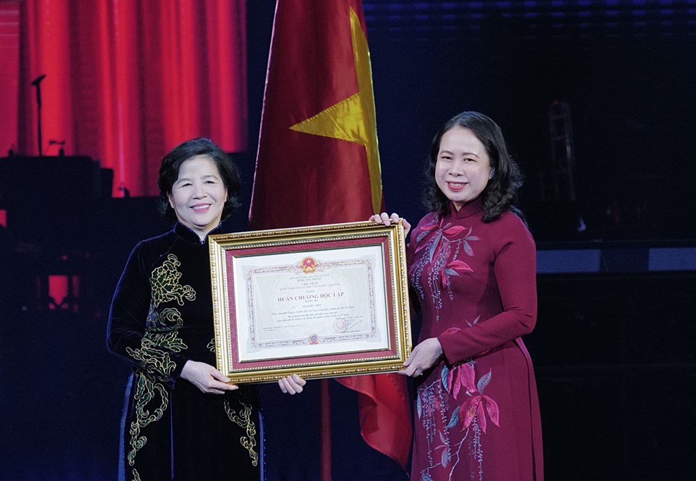 Vinamilk kỷ niệm cột mốc “50 năm phụng sự khát vọng Việt”, vinh dự đón nhận danh hiệu Anh hùng Lao động lần thứ hai - ảnh 3
