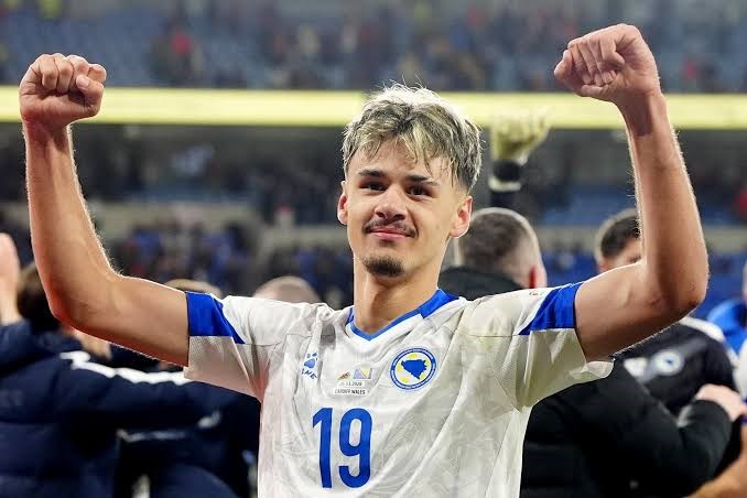 Tin chuyển nhượng 25.7: MU nhắm Tchouaméni, Dortmund bị Cologne khước từ - ảnh 3