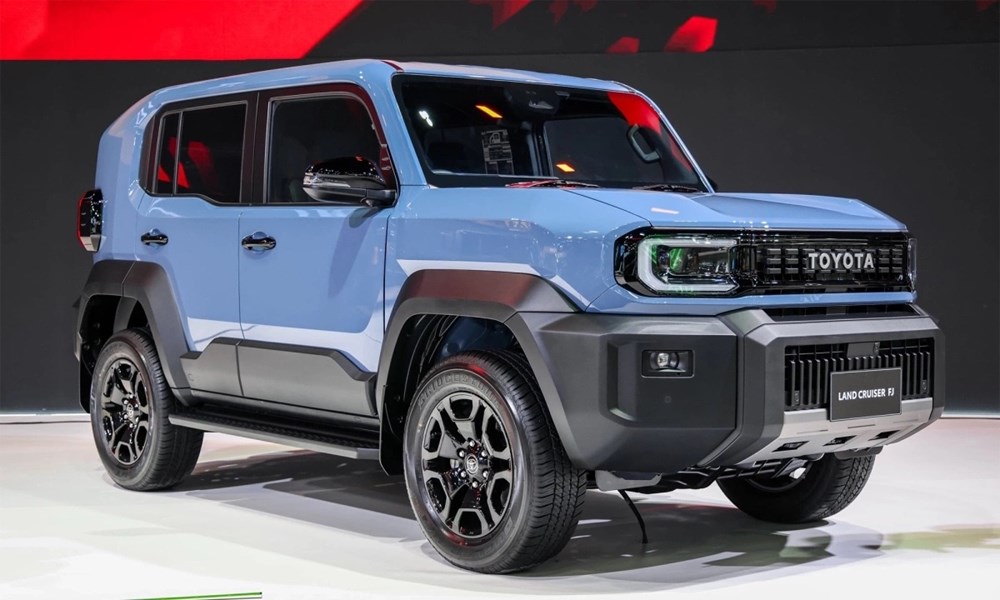 Land Cruiser FJ chính thức mở bán tại Việt Nam - ảnh 1