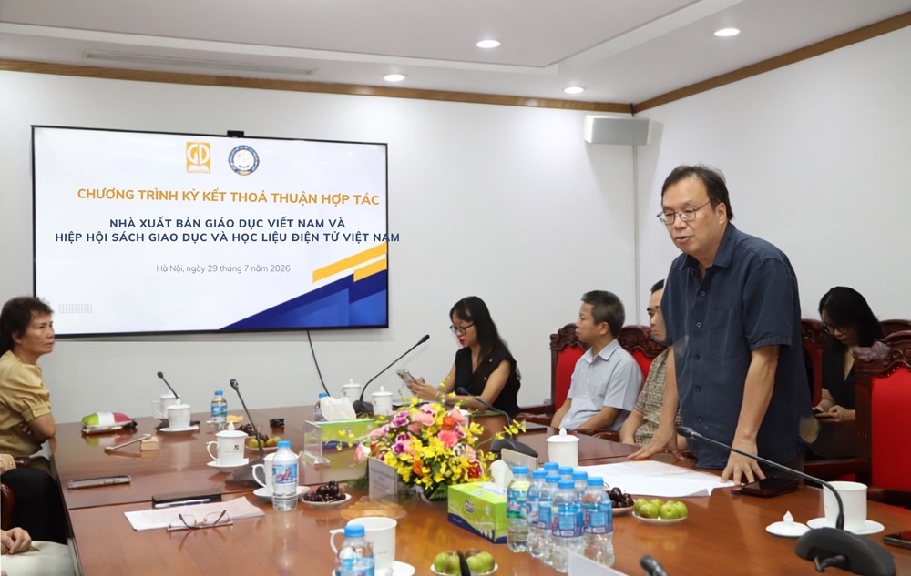 NXBGDVN phối hợp nâng cao chất lượng sách điện tử và học liệu số - ảnh 2