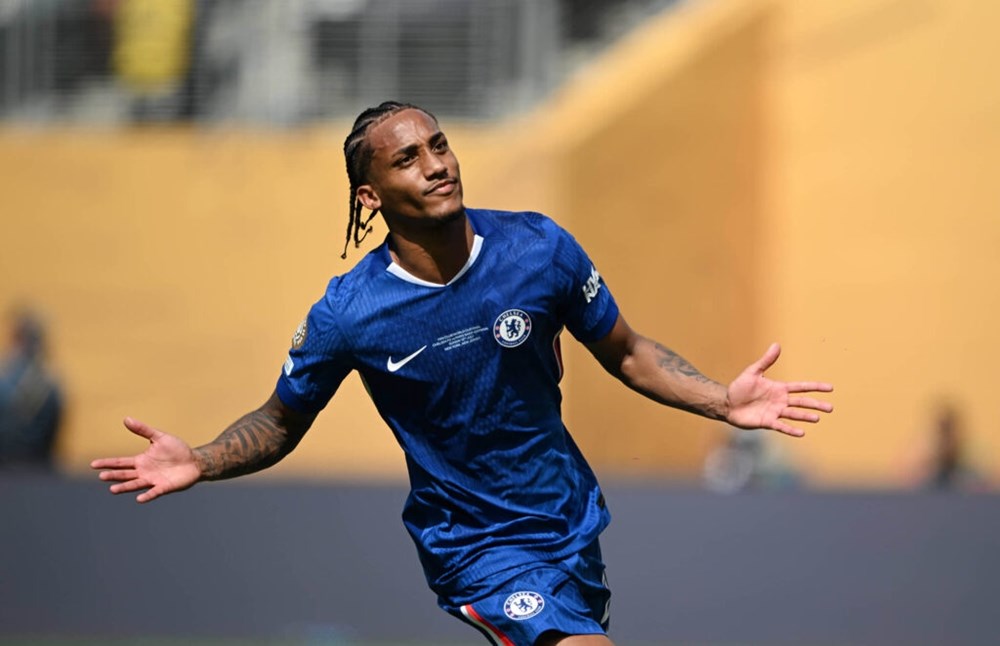 Tin chuyển nhượng 2.8: Ba đại gia La Liga tranh Romero, Chelsea trói chân Joao Pedro - ảnh 1