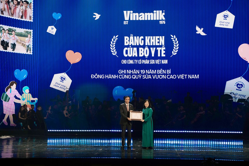 Hành trình 50 năm vun đắp nền tảng cho thế hệ Việt Nam khỏe mạnh hơn - ảnh 8