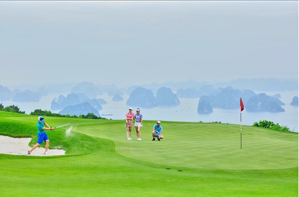 Quảng Ninh dự kiến đăng cai Vòng chung kết Giải Vô địch Golf nghiệp dư thế giới năm 2027 - ảnh 1