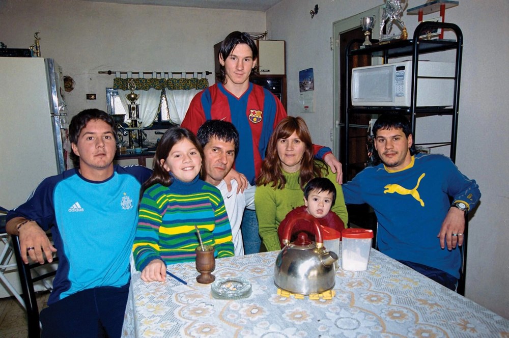 Messi viết tâm thư xúc động tưởng nhớ bố - ảnh 2
