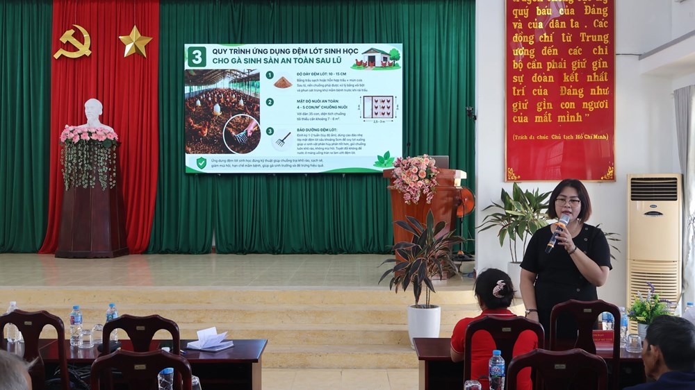 Đồng hành cùng người dân phục hồi sinh kế sau lũ - ảnh 4