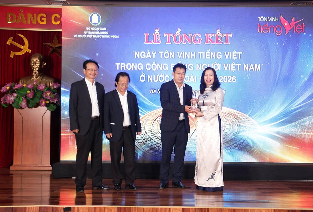 NXBGDVN góp sức đưa tiếng Việt đến gần hơn với cộng đồng - ảnh 4