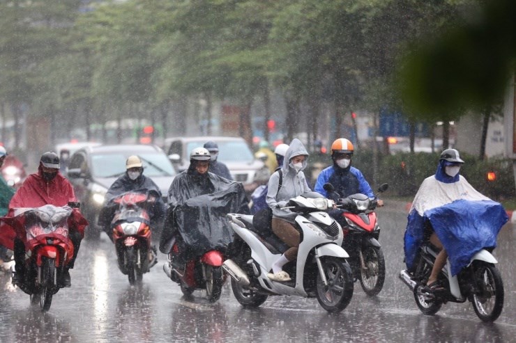 Thời tiết hôm nay 18.8: Hà Nội có mưa to đến rất to - ảnh 1