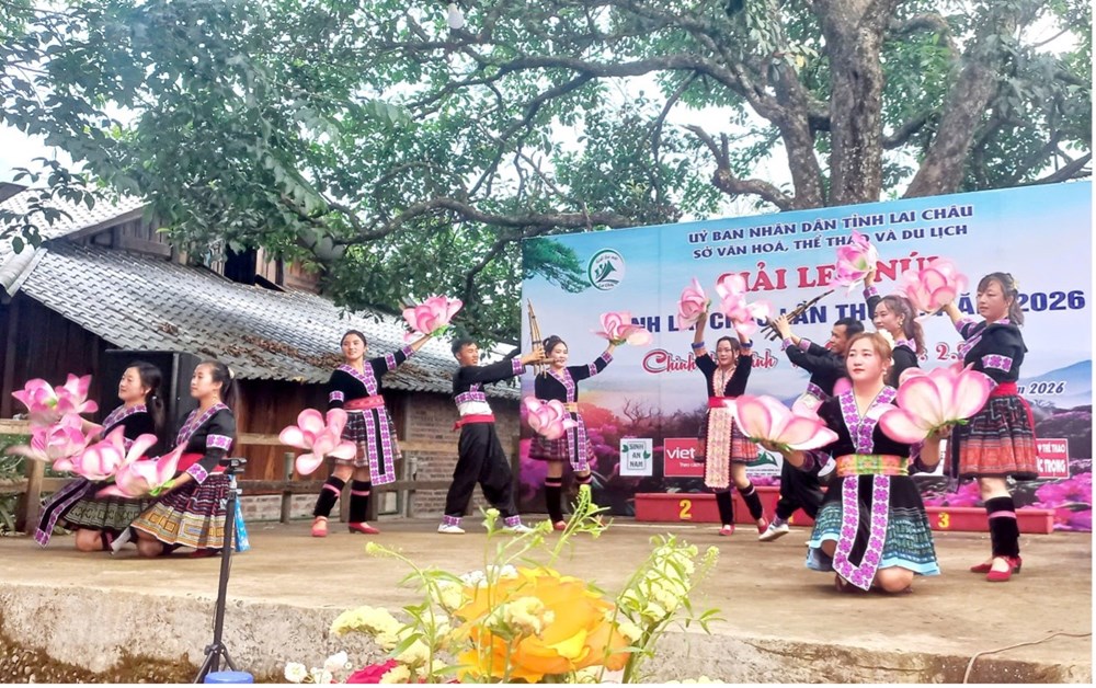 Lai Châu: Khơi thông nguồn lực văn hóa, tạo đà bứt phá kinh tế - xã hội - ảnh 2