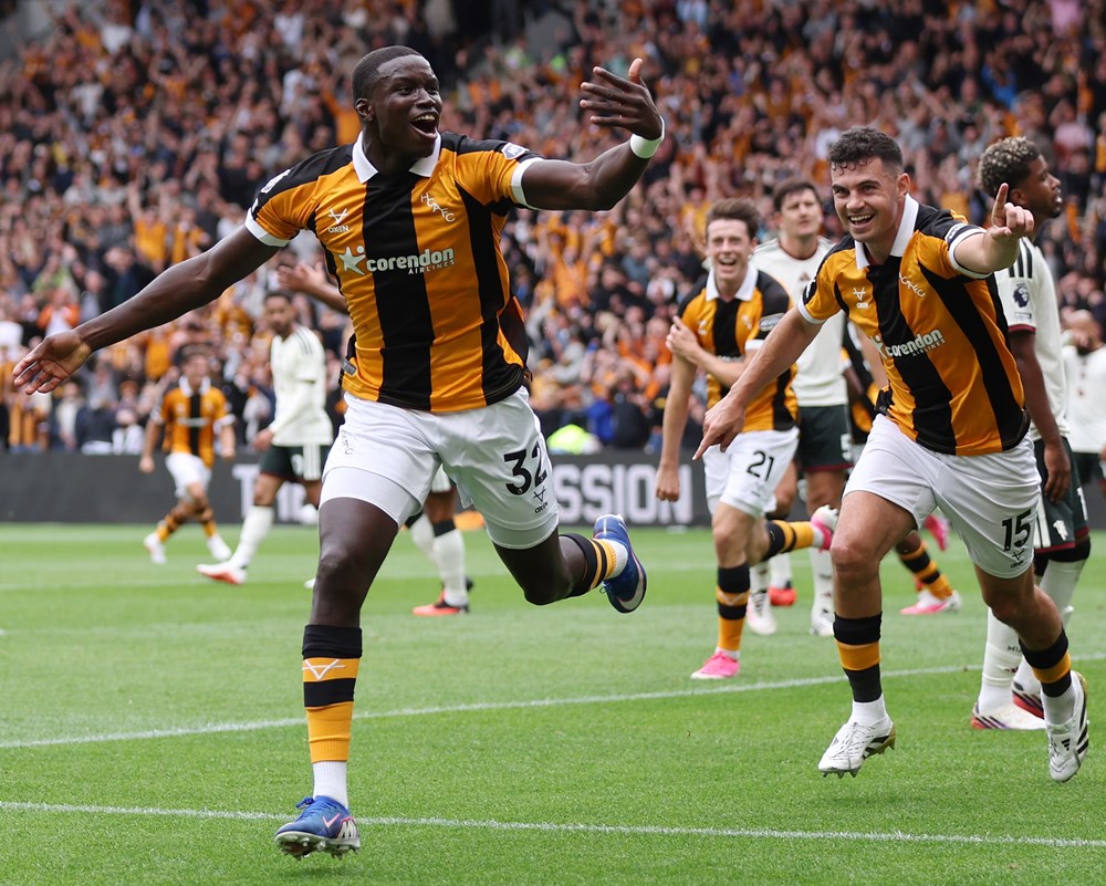 Thua thuyết phục Hull City, Man United bộc lộ nhiều lỗ hổng - ảnh 2