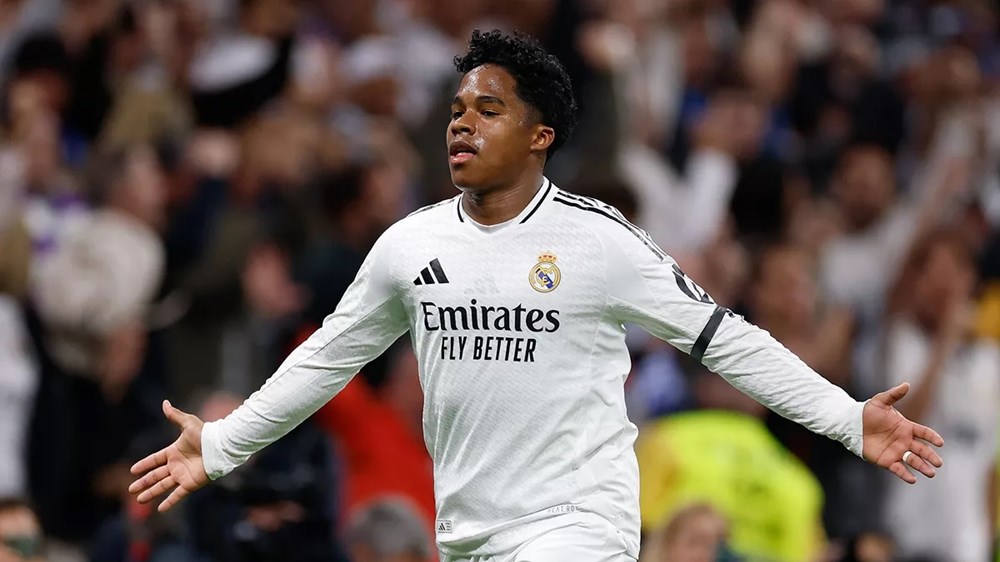 Tin chuyển nhượng ngày 23.8: Real Madrid ra mắt Dumfries, Liverpool hỏi mua Endrick - ảnh 1