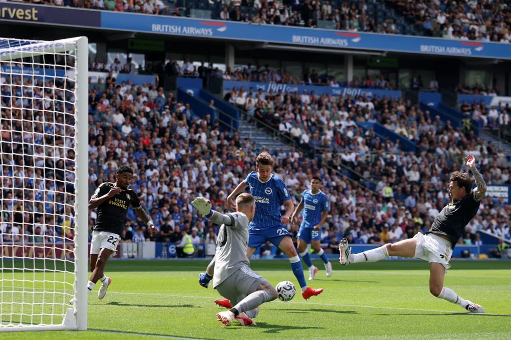 Bảng xếp hạng vòng 1 Ngoại hạng Anh: Brighton dẫn đầu, Man United trắng tay  - ảnh 1