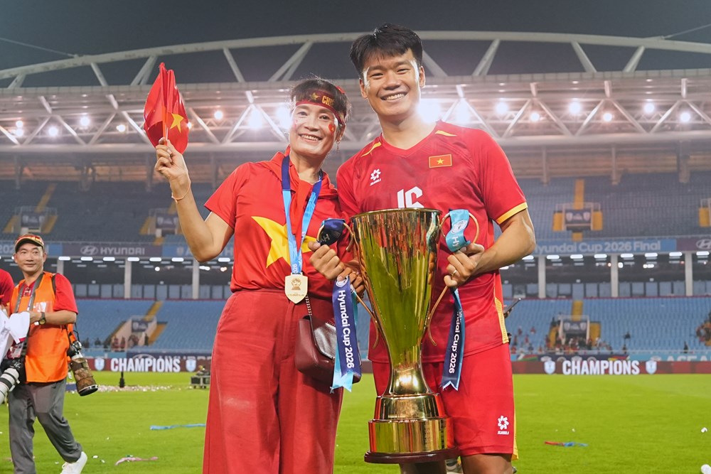 ASEAN Cup 2026: Dấu ấn bầu Hiển trong đội tuyển Việt Nam - ảnh 4