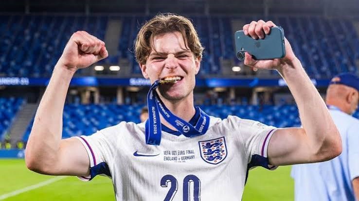 Tin chuyển nhượng 27.8: Barca muốn có Alvarez, Man United bỏ cuộc vụ Balde - ảnh 3