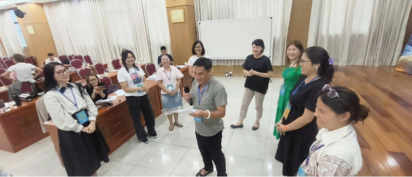 NXBGDVN tiếp tục đồng hành cùng giáo viên người Việt Nam ở nước ngoài trong hành trình giữ gìn và lan tỏa tiếng Việt - ảnh 4