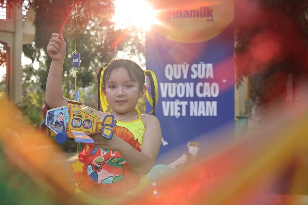 Gần 40.000 trẻ em cả nước vui đón Trung thu cùng Vinamilk - ảnh 3