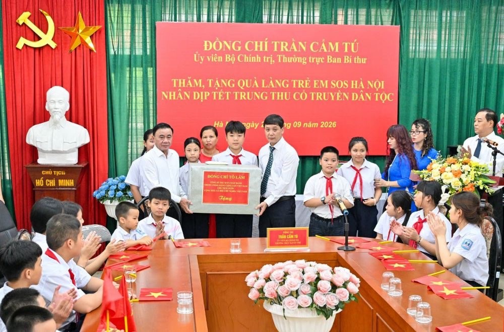 Khi gia đình, nhà trường và xã hội cùng vào cuộc vì trẻ em - ảnh 1