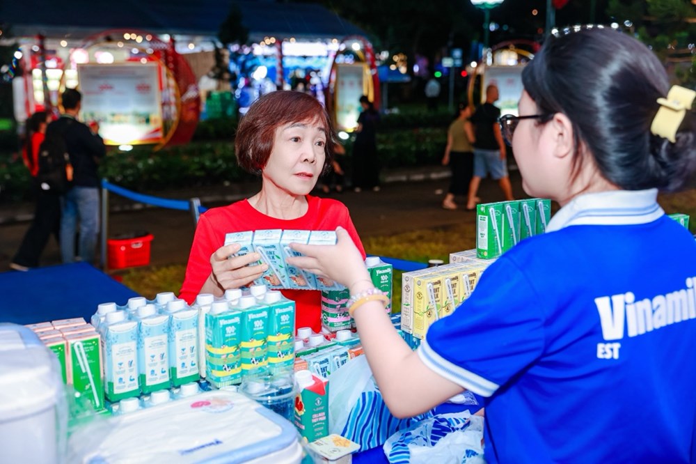 Vinamilk và bài toán giữ niềm tin người tiêu dùng qua nhiều thế hệ - ảnh 7