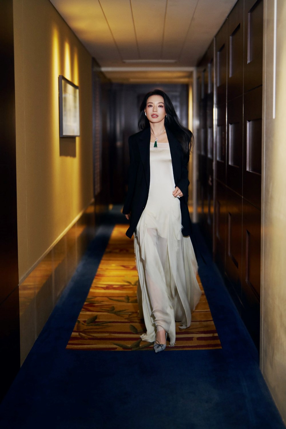 Lời thú nhận của Thư Kỳ: Tẩy trang đi rồi, tôi cũng rất giống một người phụ nữ 50 tuổi - ảnh 2