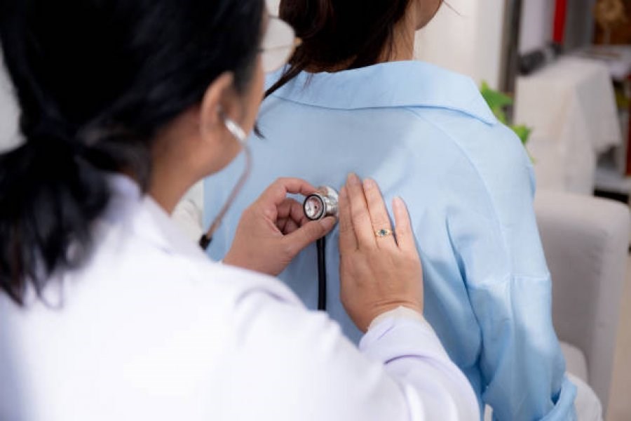 Cô gái 28 tuổi bị ung thư phổi di căn khi mang thai dù không hút thuốc: 5 việc cần làm để phòng bệnh - ảnh 2