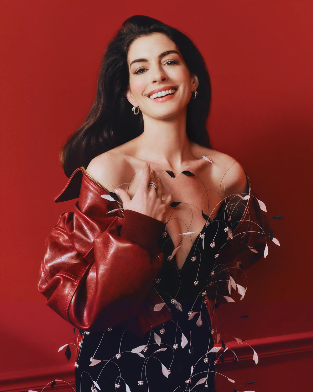 Nữ diễn viên 43 tuổi được vinh danh là “Người phụ nữ đẹp nhất thế giới 2026“: Lão hóa chỉ là một từ khác của việc đang sống - ảnh 5