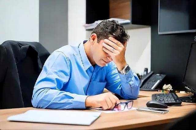 Tín hiệu nguy hiểm nhất của nhồi máu cơ tim không phải đau ngực, mà là 4 triệu chứng xuất hiện thường xuyên này - ảnh 3