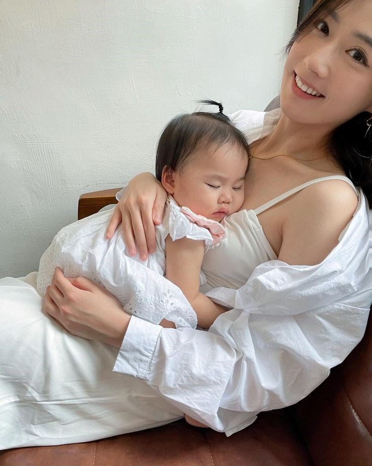 Buông bớt nỗi lo vỗ về ngay lập tức, chờ một chút để không làm thui chột khả năng tự ngủ của con - ảnh 1
