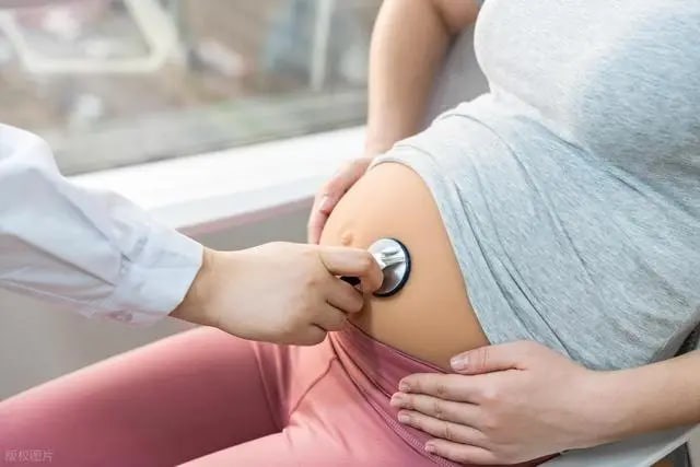 Đừng bao giờ dại dột giấu tiền sử sảy thai khi khám thai - ảnh 1