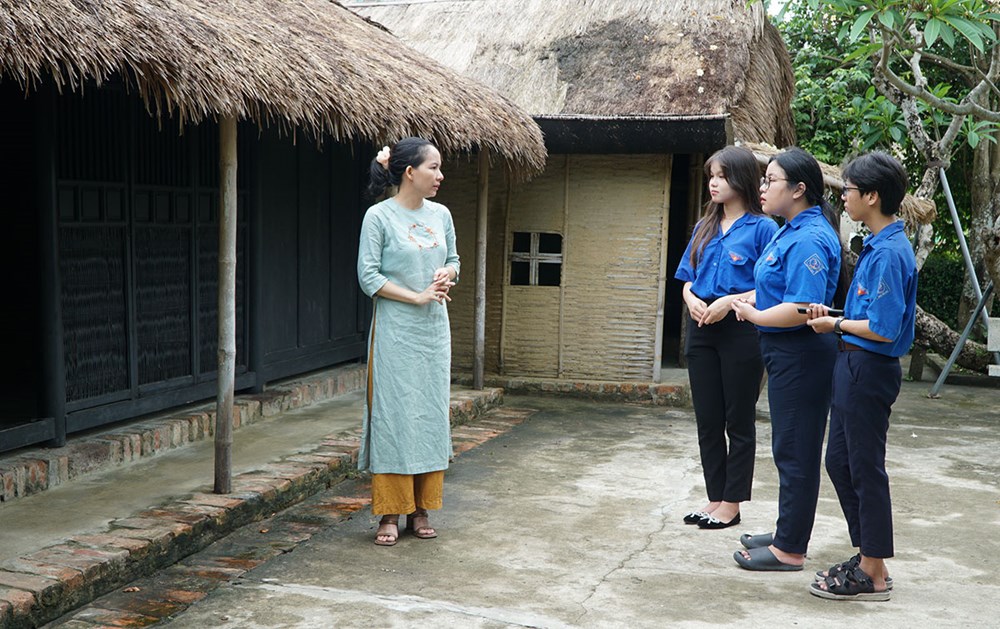 Tháng Năm ở Dương Nỗ - ảnh 1