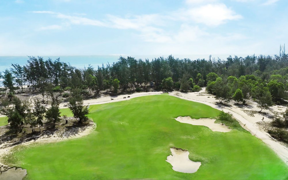 Sân golf tại Huế do nhà thiết kế số 1 thế giới kiến tạo sắp đi vào hoạt động - ảnh 1