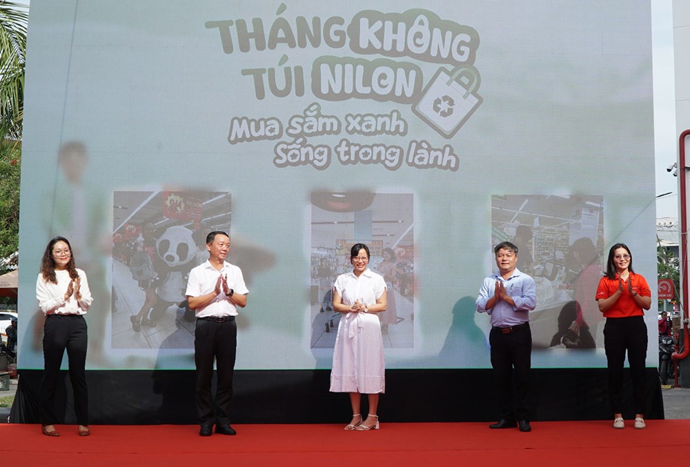 “Tháng không túi ni lông” tại các siêu thị ở Huế - ảnh 1