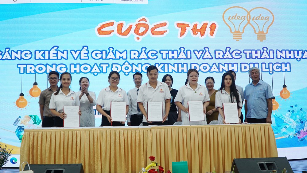 Học sinh, sinh viên thi sáng kiến giảm thải nhựa hoạt động du lịch - ảnh 1