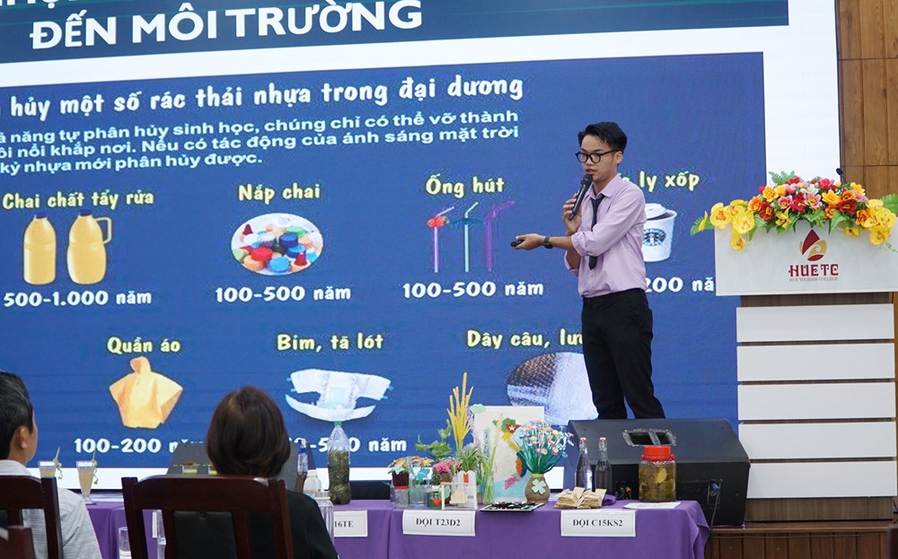 Học sinh, sinh viên thi sáng kiến giảm thải nhựa hoạt động du lịch - ảnh 2