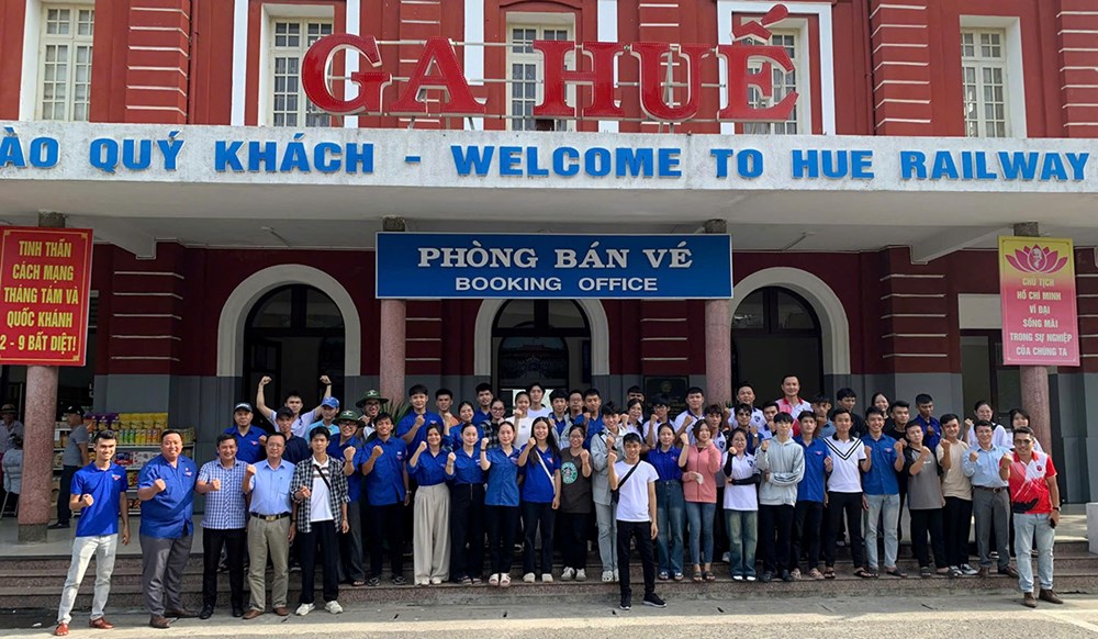 Di tích Huế hoãn các chương trình lễ hội và quyên góp gần 200 triệu đồng ủng hộ đồng bào miền Bắc - ảnh 1