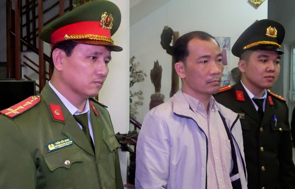 Thành phố Huế: Bắt đối tượng tham gia tổ chức khủng bố nhằm lật đổ chính quyền - ảnh 2
