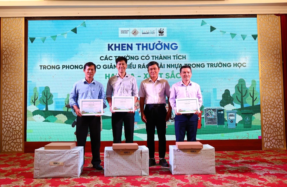 Lan tỏa mô hình “Trường học giảm nhựa” ở Huế - ảnh 1