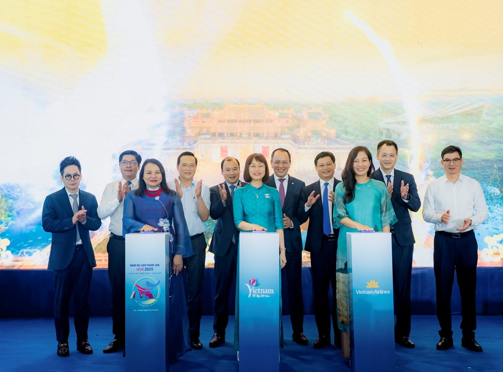 Vietnam Airlines đón hành khách thứ 350 triệu - ảnh 4