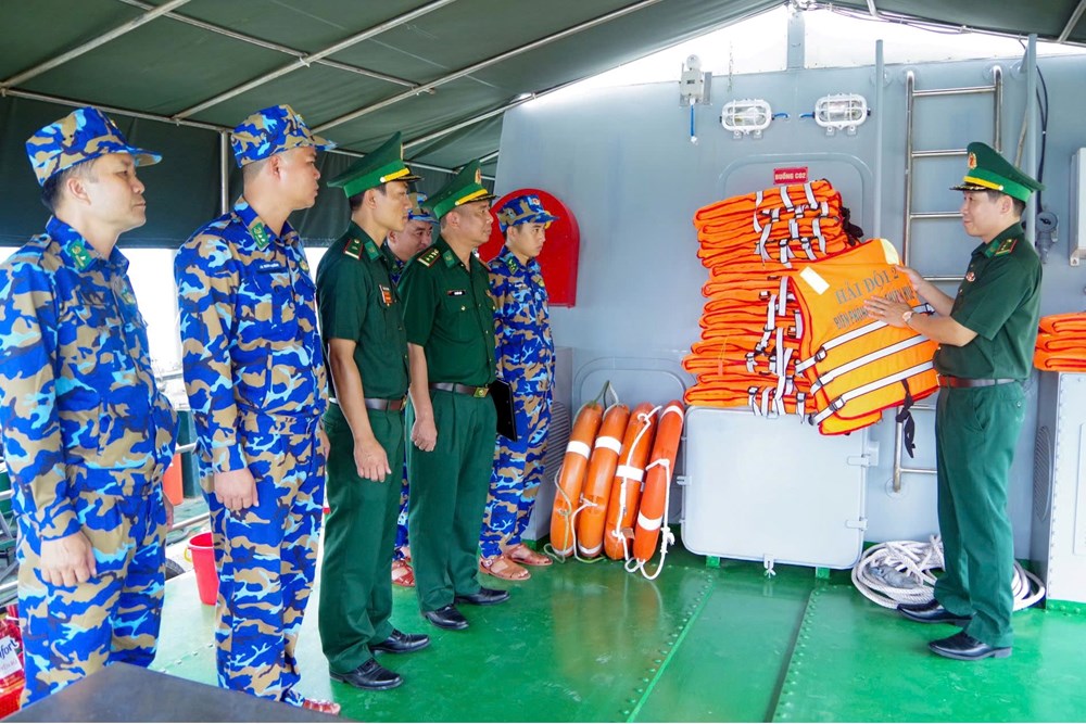 Thành phố Huế: 1.109 phương tiện đã vào bờ tránh trú bão số 3 - ảnh 2
