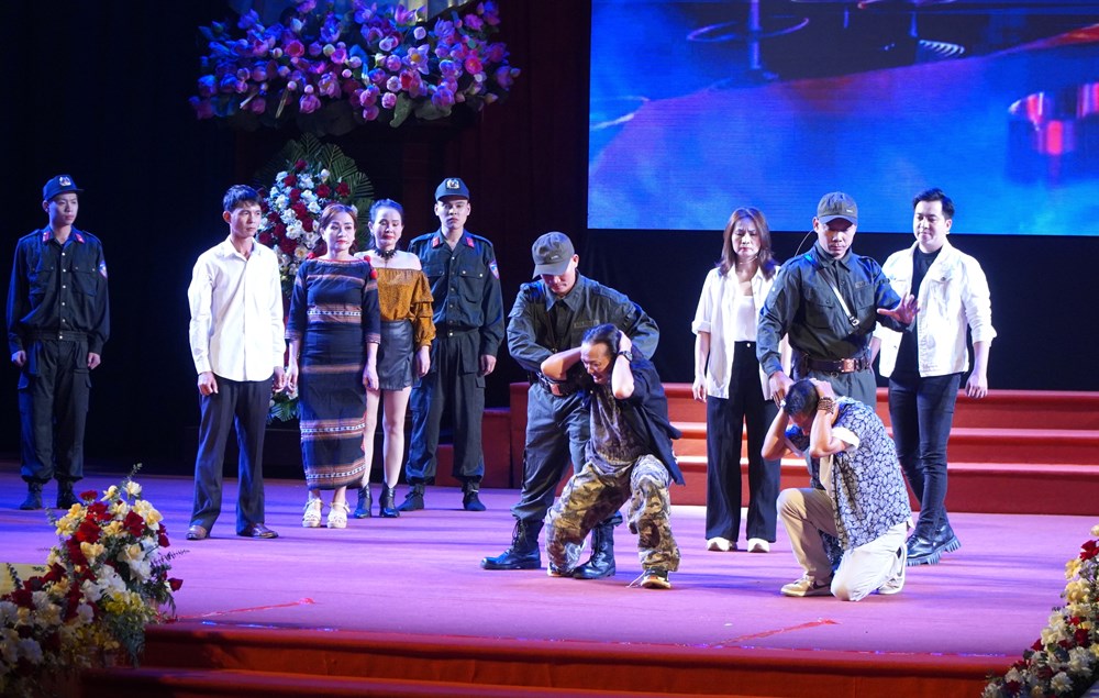 Chung tay hành động, kiên quyết đẩy lùi tội phạm mua bán người - ảnh 5
