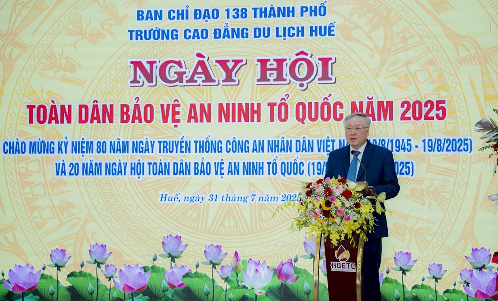 Phó Thủ tướng Thường trực dự Ngày hội Toàn dân bảo vệ an ninh Tổ quốc tại Huế - ảnh 1