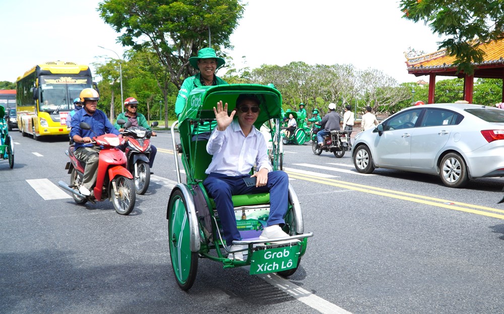 Đến Huế trải nghiệm dịch vụ Grab xích lô đầu tiên tại Việt Nam - ảnh 3