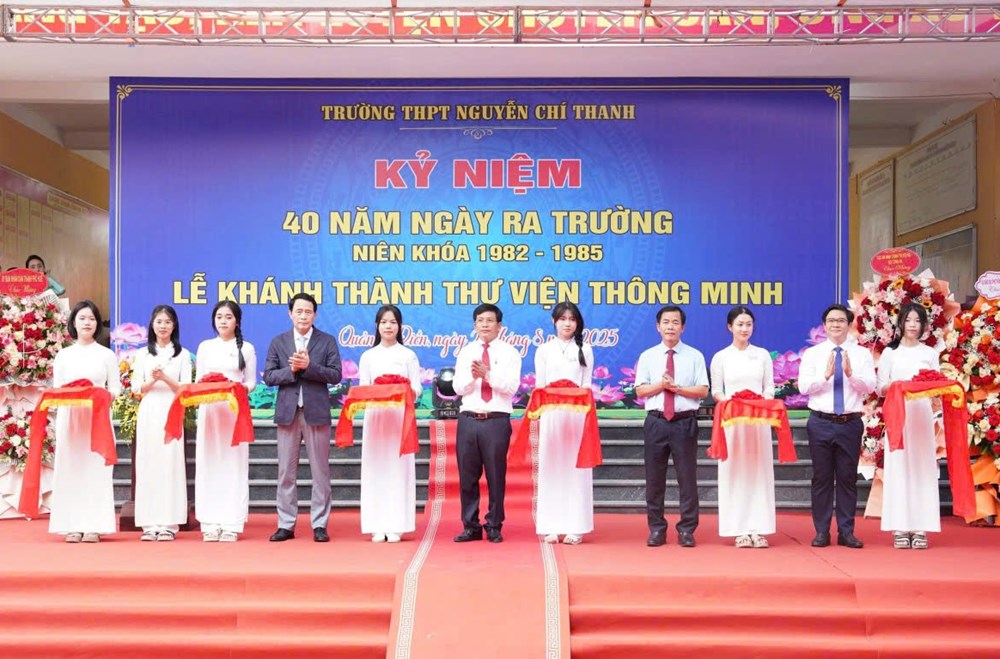 Đưa vào hoạt động Thư viện thông minh tại Trường THPT Nguyễn Chí Thanh - ảnh 1