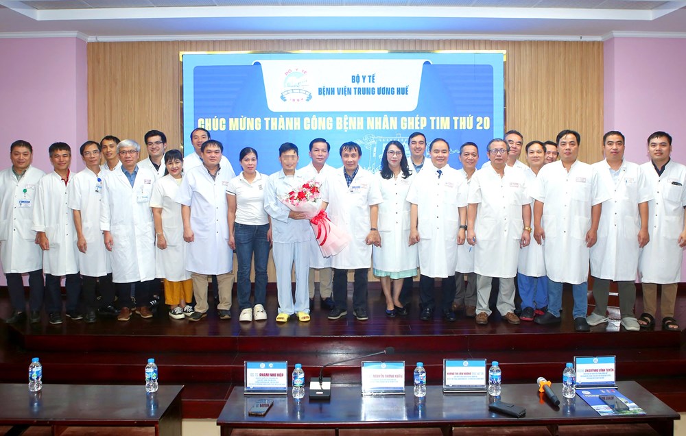 Người đàn ông suy tim giai đoạn cuối ở Huế được cứu sống nhờ ca ghép tim xuyên Việt - ảnh 1