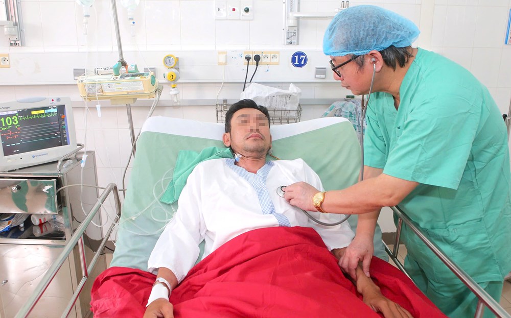 Lần đầu tiên Việt Nam thực hiện ca ghép thận có ứng dụng công nghệ bảo quản tạng hàng đầu thế giới - ảnh 1