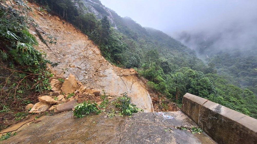 TP.Huế thiệt hại hơn 3.270 tỉ đồng do mưa lũ - ảnh 2