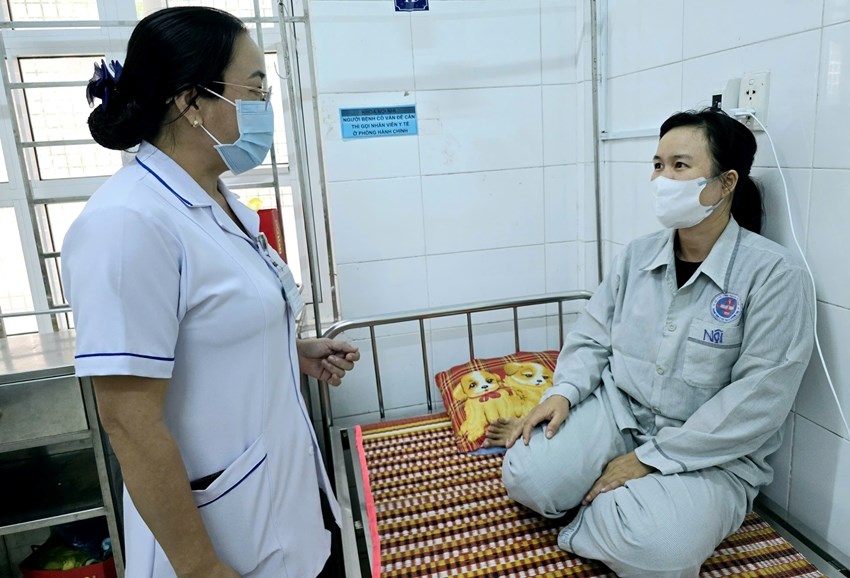 Xác định nguyên nhân 17 công nhân bị ngộ độc thực phẩm - ảnh 1